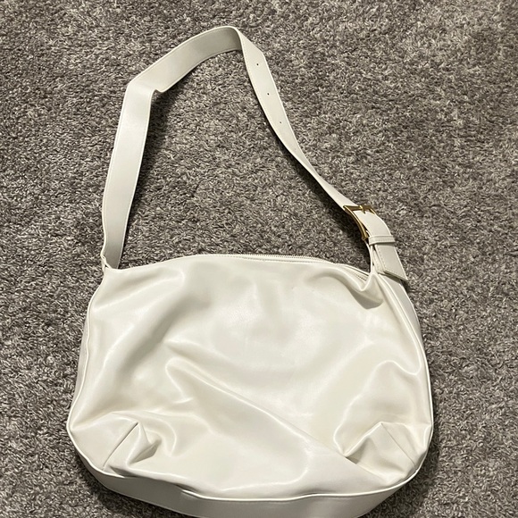 Shoulder Bag with gold tone hardware - Picture 1 of 11